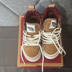 Vans Sk8-Hi MTE-1 Brown and Black Sneakers